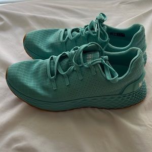 No bull gym shoes! In perfect condition, tried them on. I need to size down!